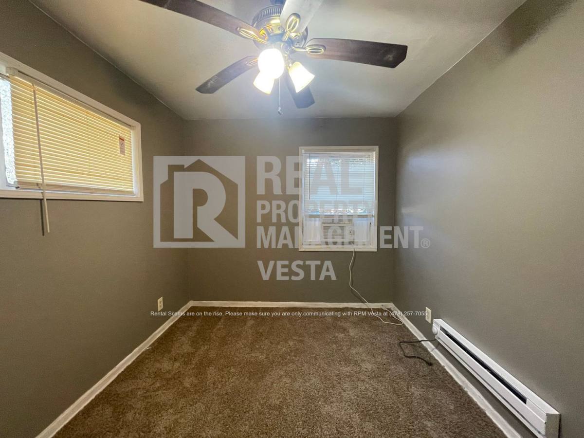 House for rent at 2459 Vivian Dr, Macon, GA 31206