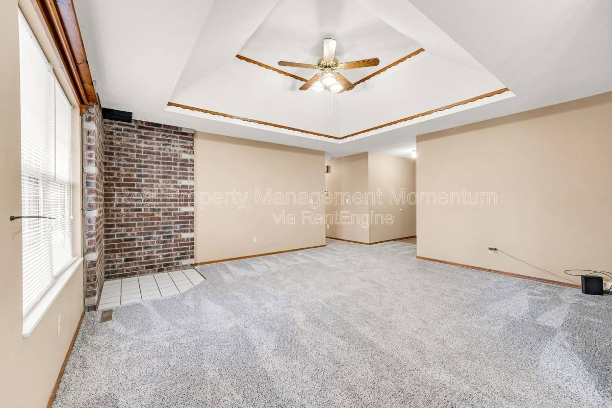 House for rent at 2671 Cedar Ave, Springfield, MO 65802