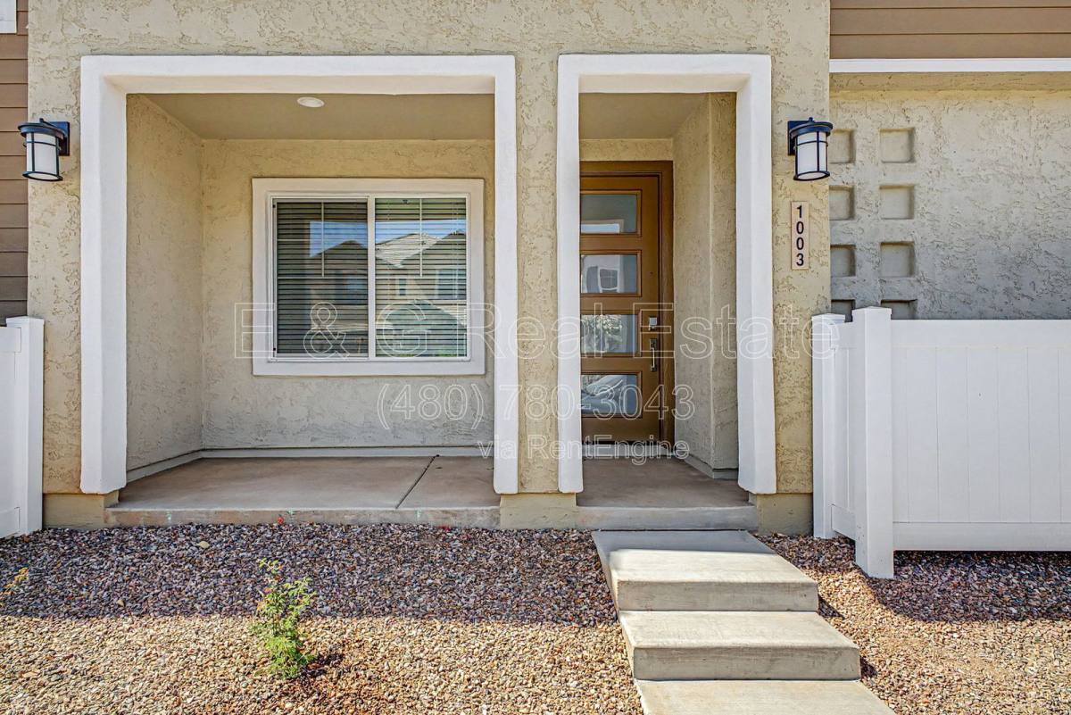 Apartment for rent at 8149 E Petunia Ave #1003, Mesa, AZ 85212