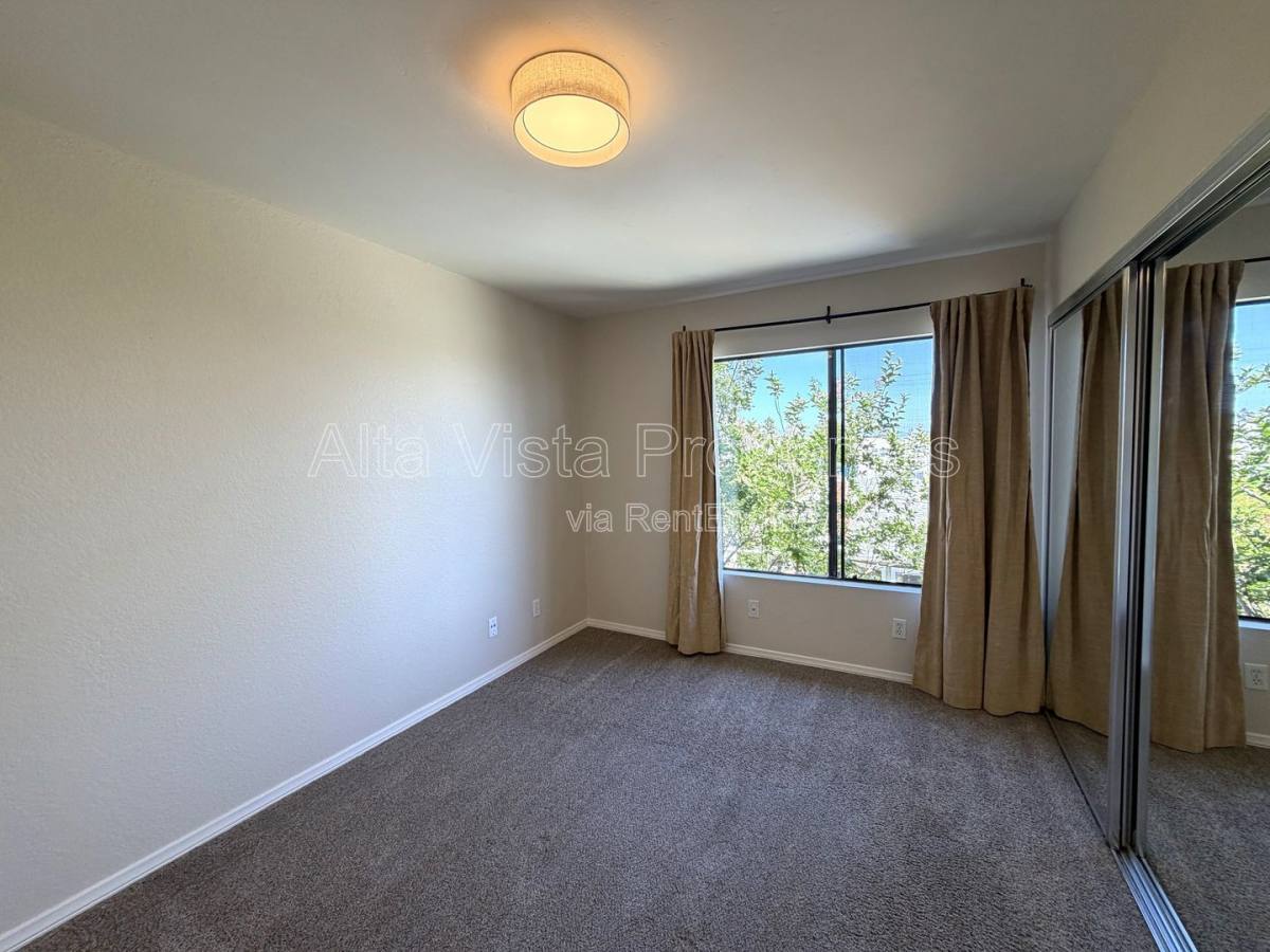 Apartment for rent at 2849 E St #17, San Diego, CA 92102