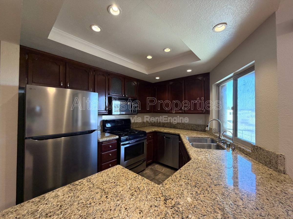 Apartment for rent at 2849 E St #17, San Diego, CA 92102