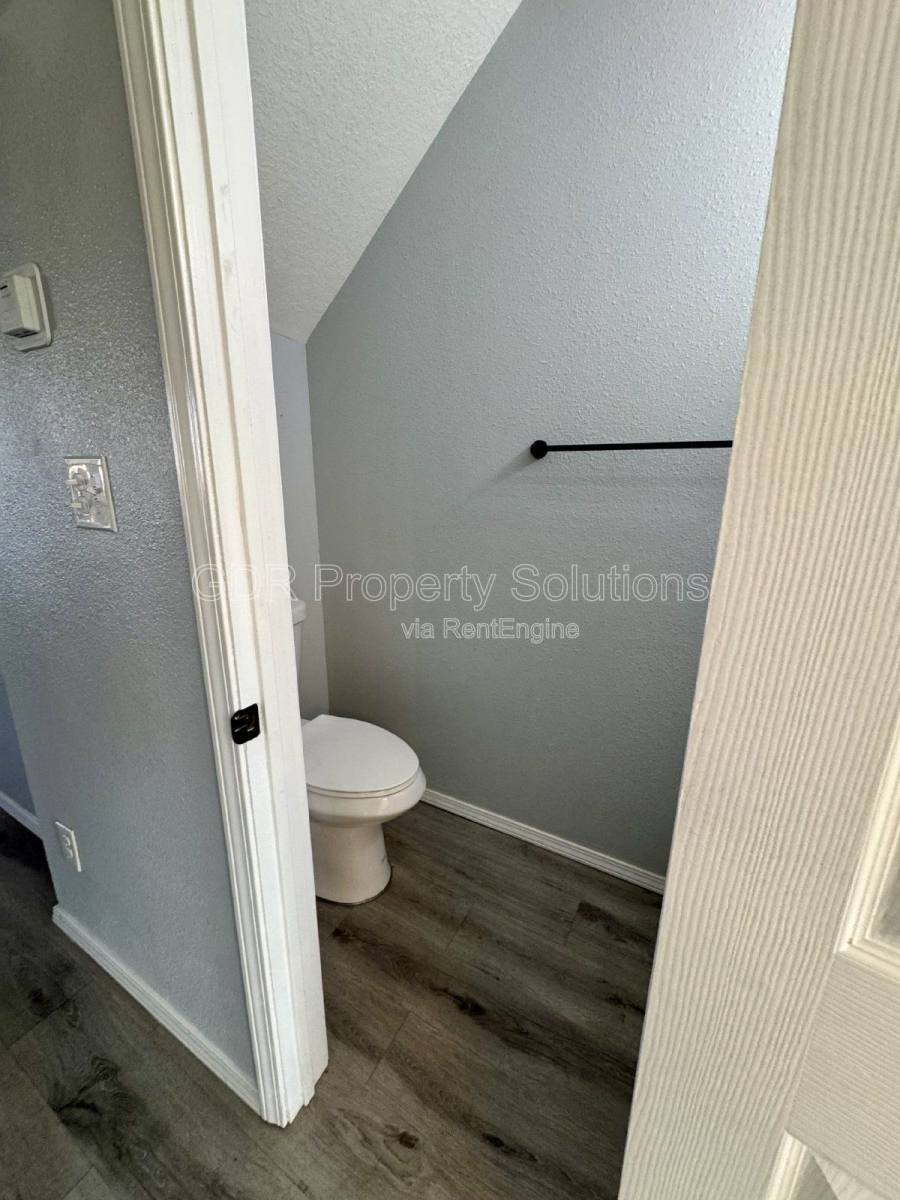 Townhouse for rent at 700 Fruit -F Ave NW, Albuquerque, NM 87102
