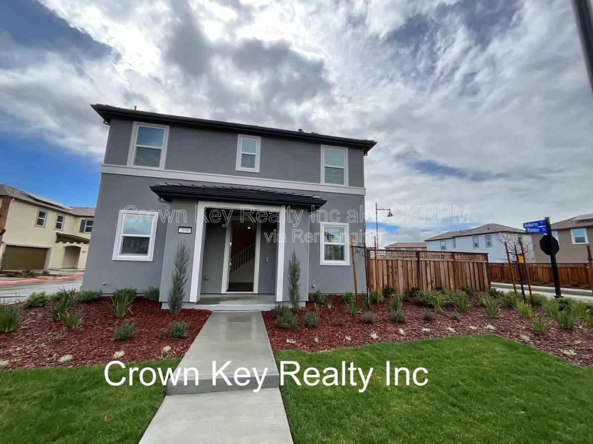 House for rent at 2090 Daimler St, Lathrop, CA 95330