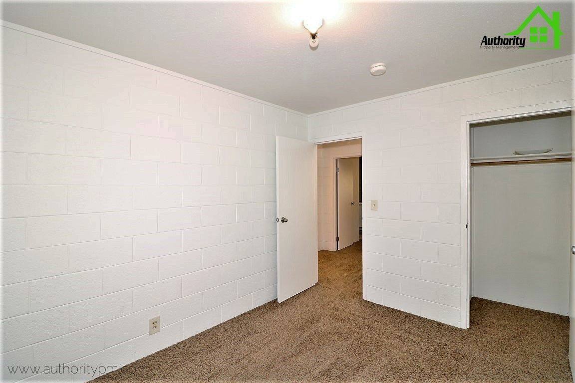 Apartment for rent at 6152 Verde Vale Court, Anderson, CA 96007
