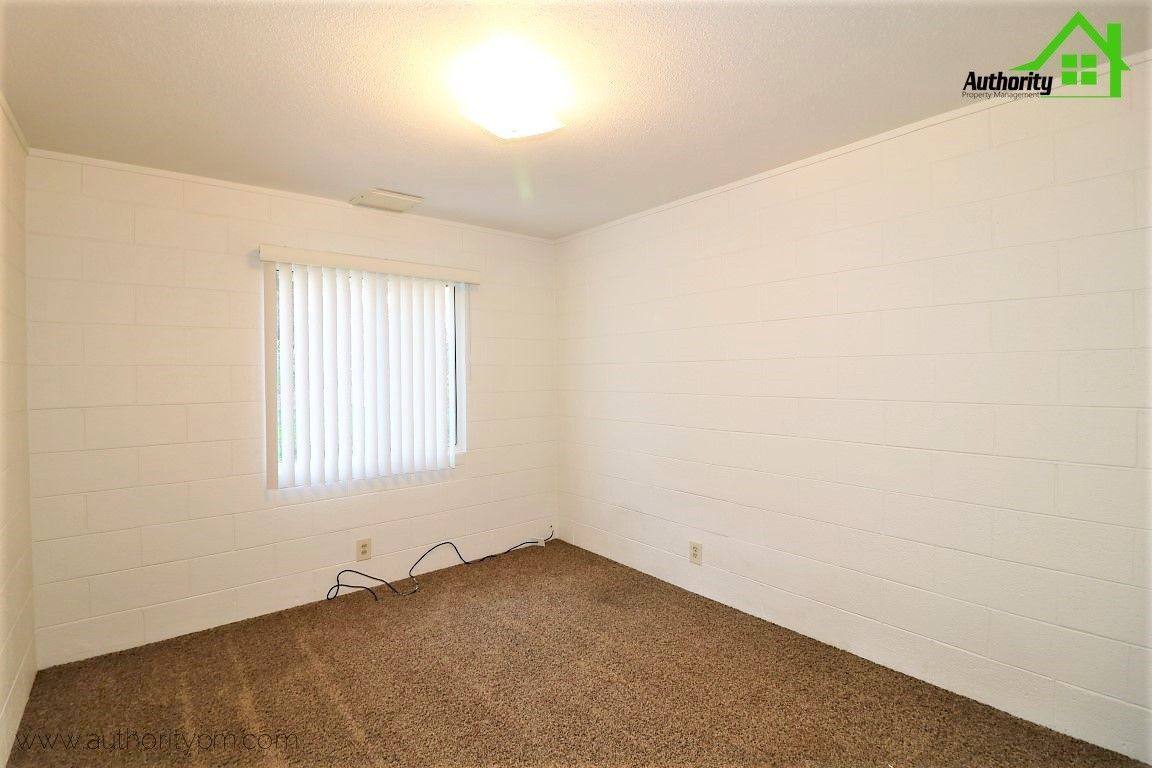 Apartment for rent at 6152 Verde Vale Court, Anderson, CA 96007