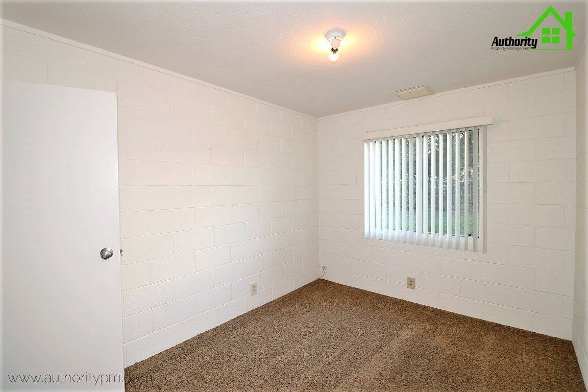 Apartment for rent at 6152 Verde Vale Court, Anderson, CA 96007