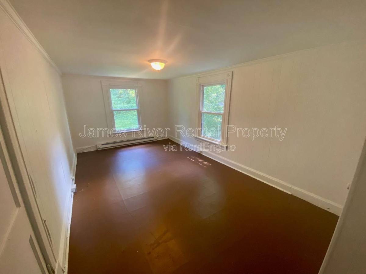 Apartment for rent at 710 Grady St #B, Lynchburg, VA 24501
