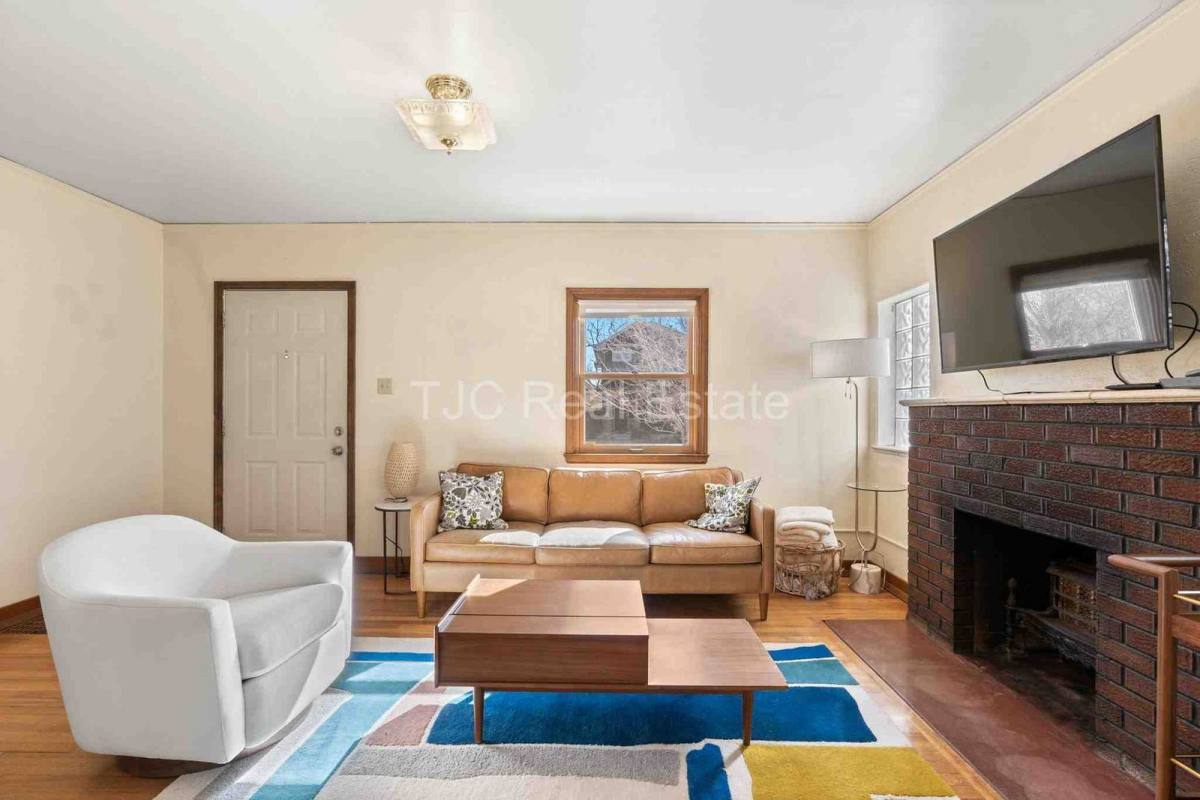 House for rent at 2675 Stuart St, Denver, CO 80212
