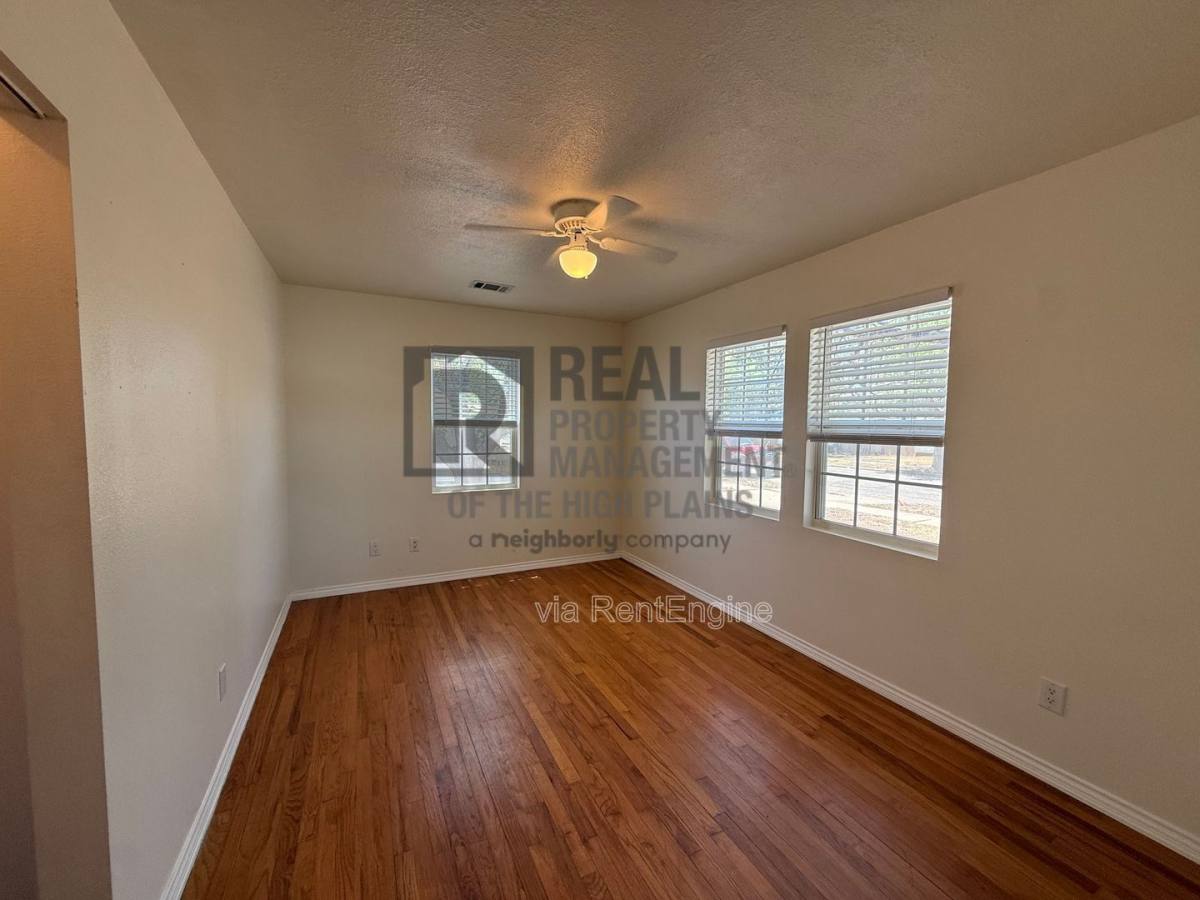 House for rent at 3101 S Jackson St, Amarillo, TX 79109
