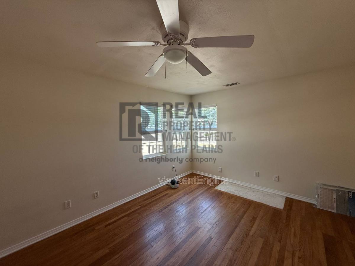 House for rent at 3101 S Jackson St, Amarillo, TX 79109