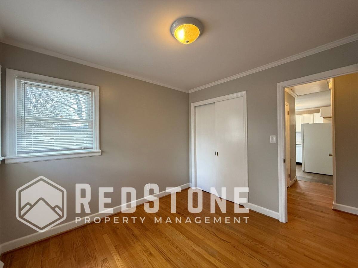 Apartment for rent at 2120 Young St, Burlington, NC 27215
