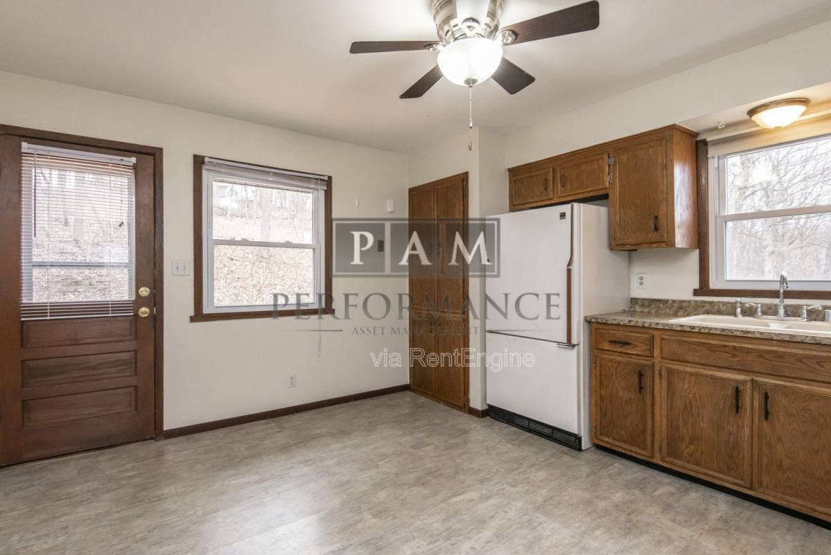 Townhouse for rent at 21225 Mary Lynn Dr, Brookfield, WI 53045