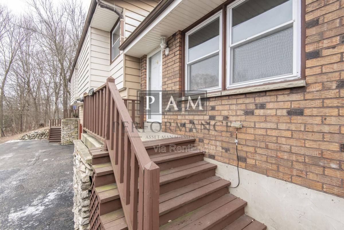 Townhouse for rent at 21225 Mary Lynn Dr, Brookfield, WI 53045