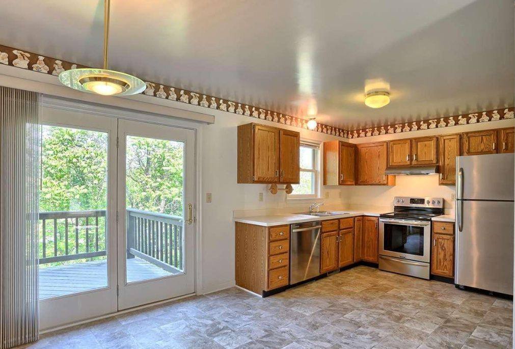 Townhouse for rent at 50 Ironstone Dr, Elizabethtown, PA 17022