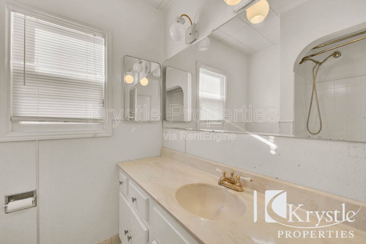 House for rent at 209 14th St, Vallejo, CA 94590
