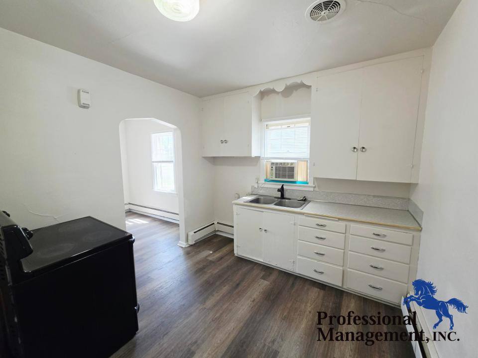 House for rent at 828 Broadwater Ave, Billings, MT 59101