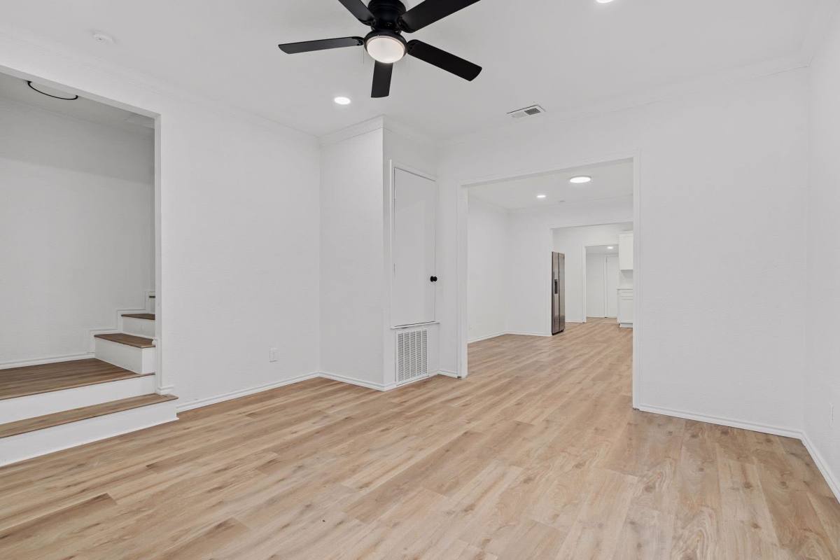 House for rent at 1032 E Tucker St, Fort Worth, TX 76104