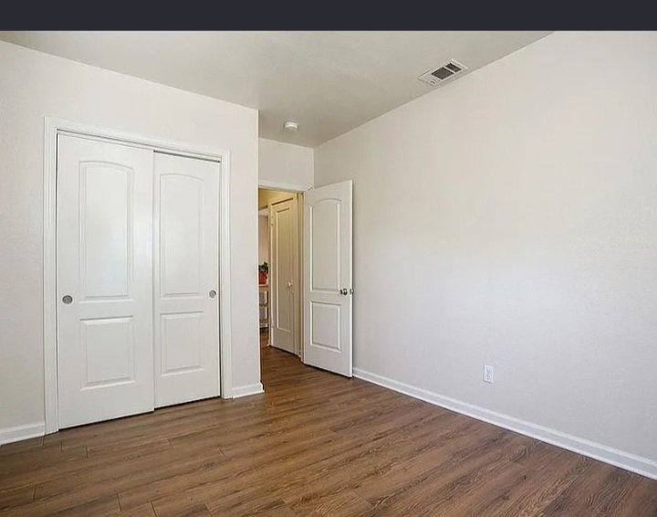 House for rent at 5068 10th Ave, Sacramento, CA 95820
