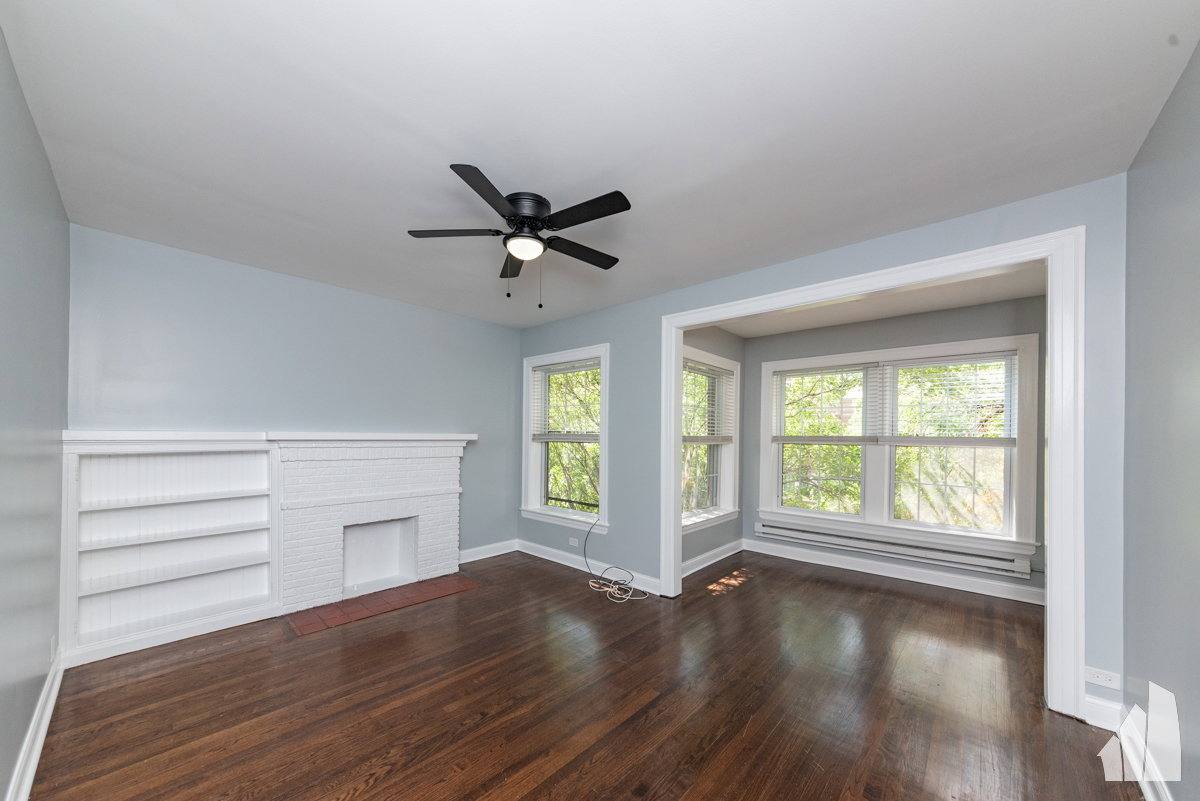 Apartment for rent at 312 Lee St #1, Evanston, IL 60202