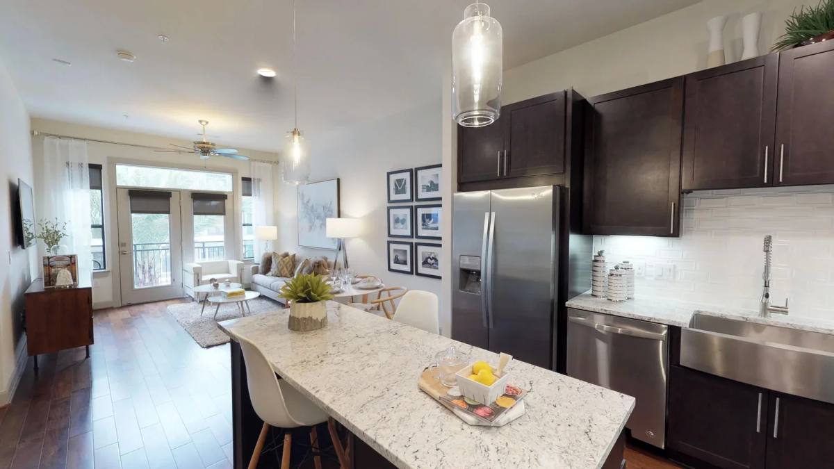 Apartment for rent at 5151 Hidalgo St, Houston, TX 77056