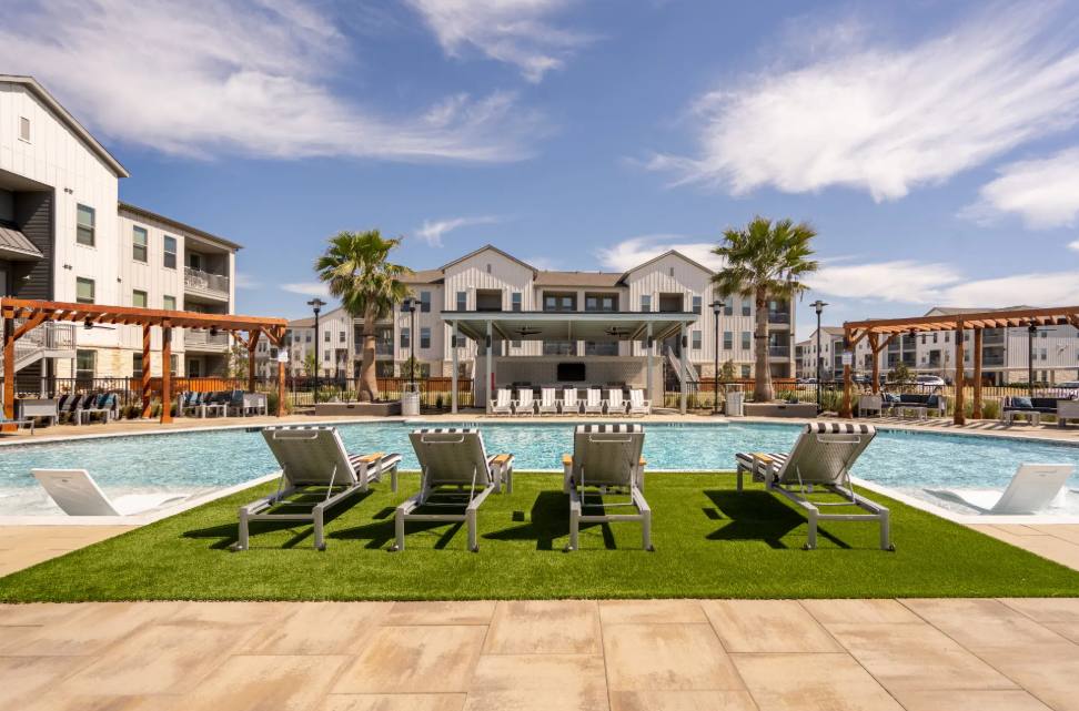 Apartment for rent at 6810 N Fry Rd, Katy, TX 77449