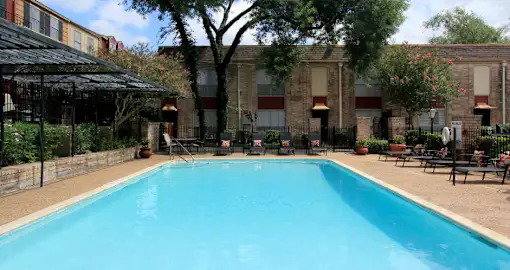 Apartment for rent at 2520 Winrock Blvd, Houston, TX 77057