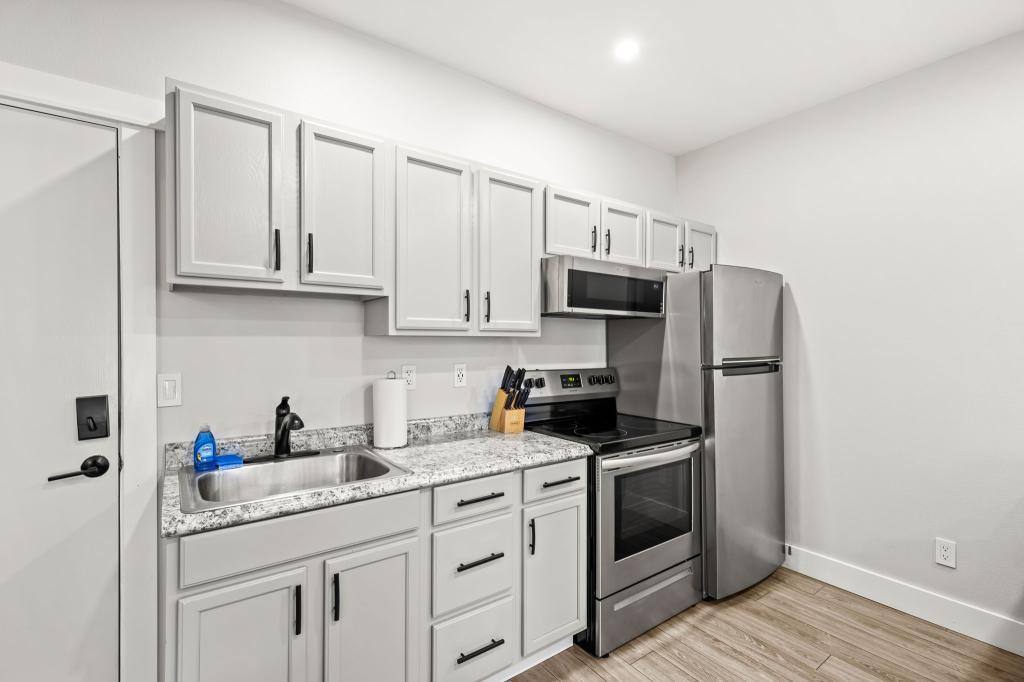 Apartment for rent at 512 2nd Ave N, Great Falls, MT 59401