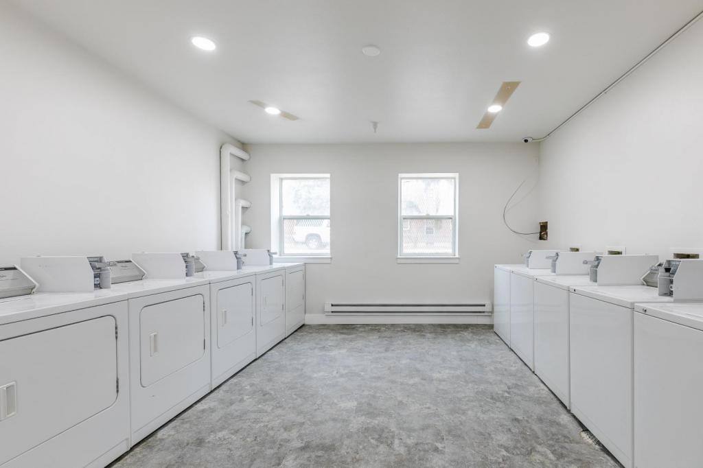 Apartment for rent at 512 2nd Ave N, Great Falls, MT 59401