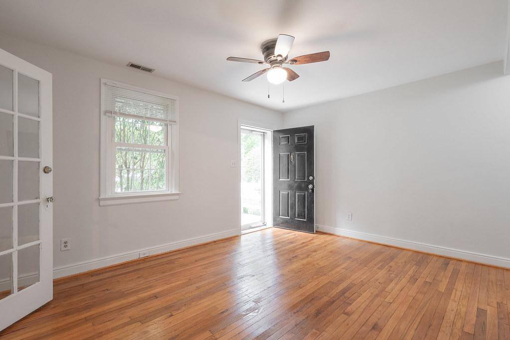 House for rent at 6408 W Grace St, Richmond, VA 23226