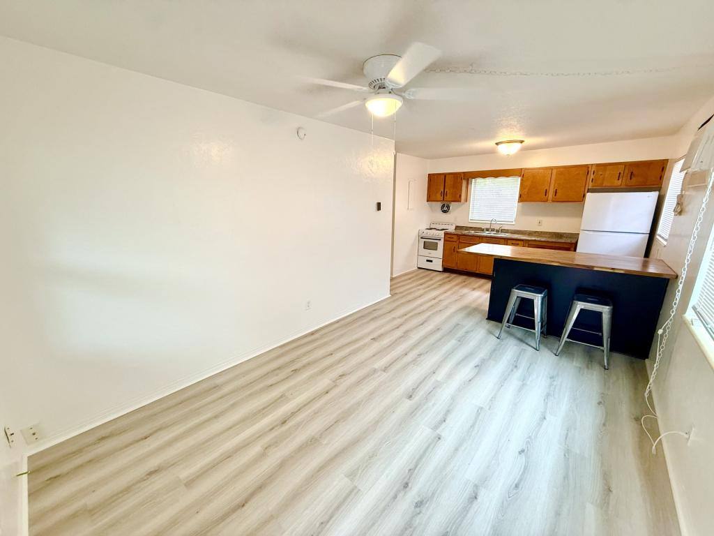 Apartment for rent at 1135 Highland St N, Saint Petersburg, FL 33701