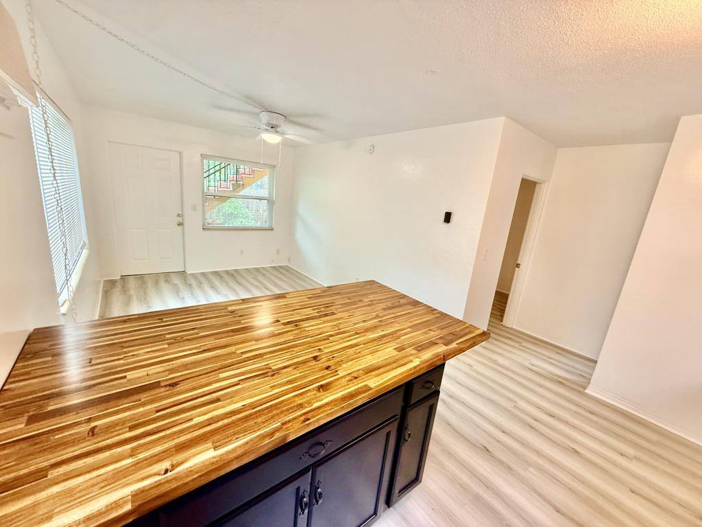 Apartment for rent at 1135 Highland St N, Saint Petersburg, FL 33701