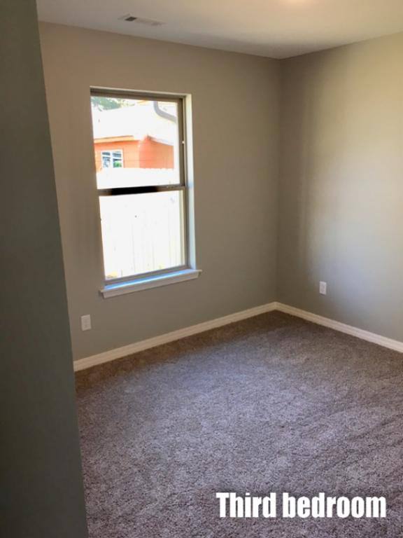 House for rent at 404 W 2nd St, Gentry, AR 72734