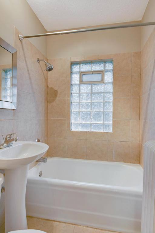 Apartment for rent at 4525 Nicollet Ave S #4, Minneapolis, MN 55419