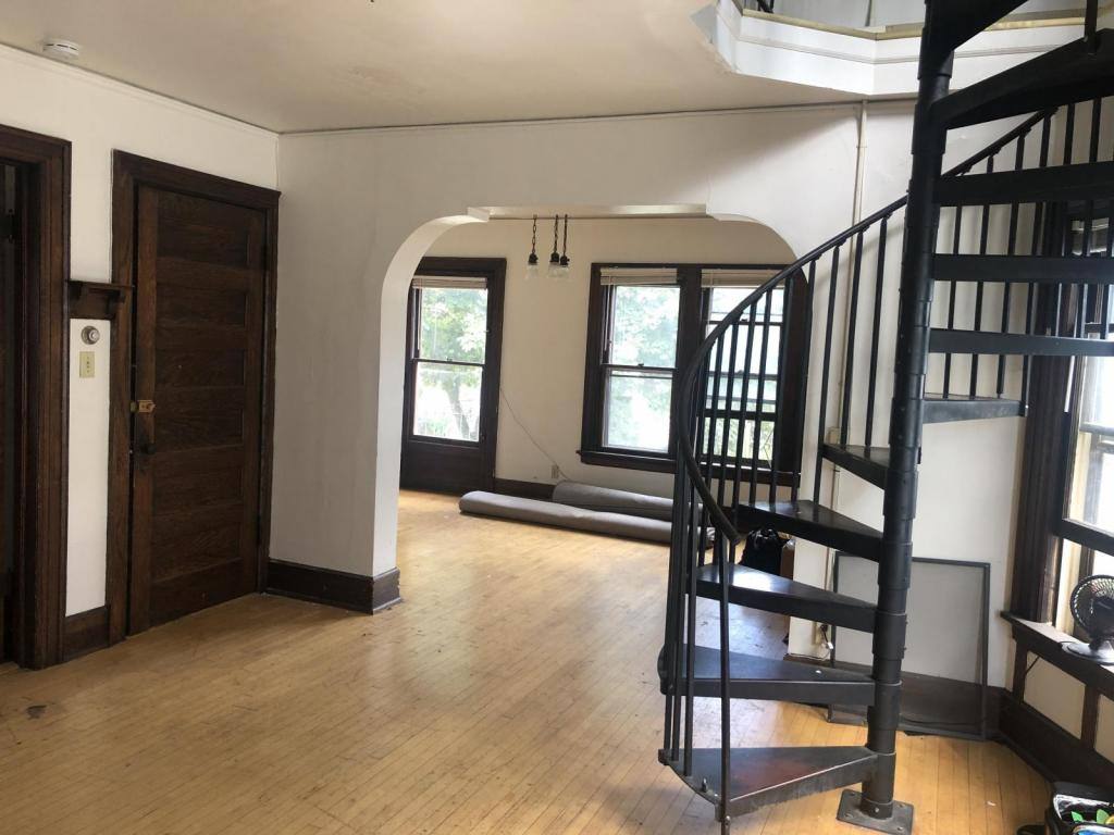Apartment for rent at 2959 N Murray Ave, Milwaukee, WI 53211