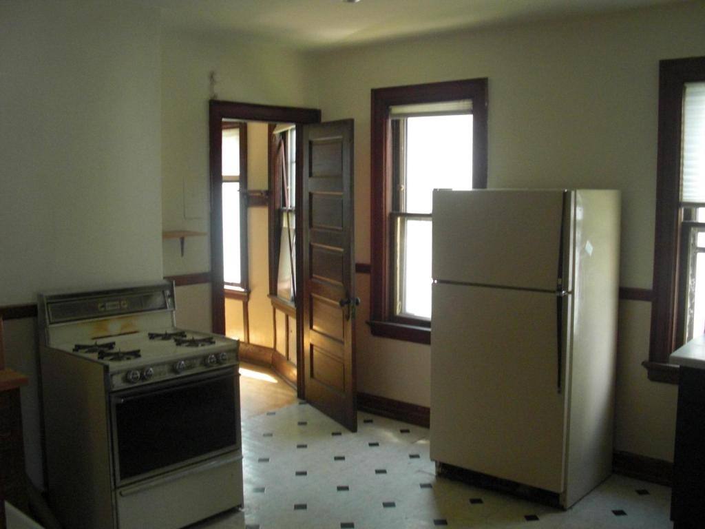Apartment for rent at 2959 N Murray Ave, Milwaukee, WI 53211