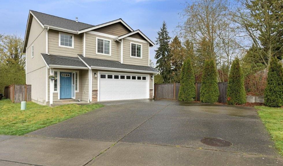 House for rent at 744 Courage Court SE, Port Orchard, WA 98366