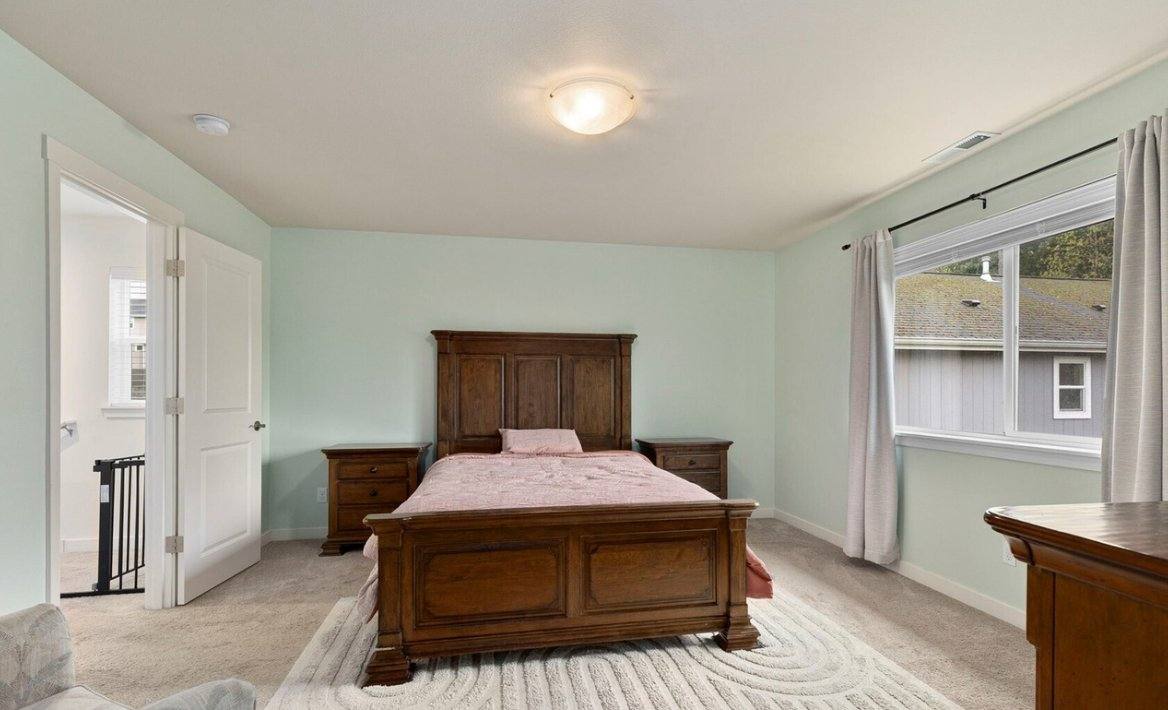 House for rent at 744 Courage Court SE, Port Orchard, WA 98366