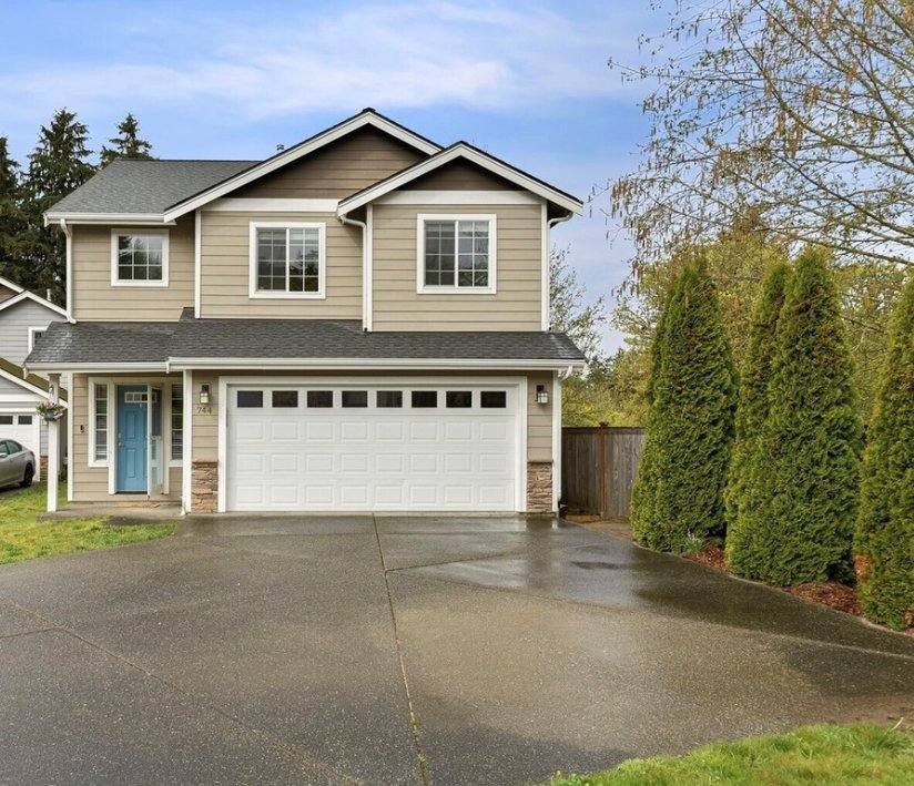 House for rent at 744 Courage Court SE, Port Orchard, WA 98366
