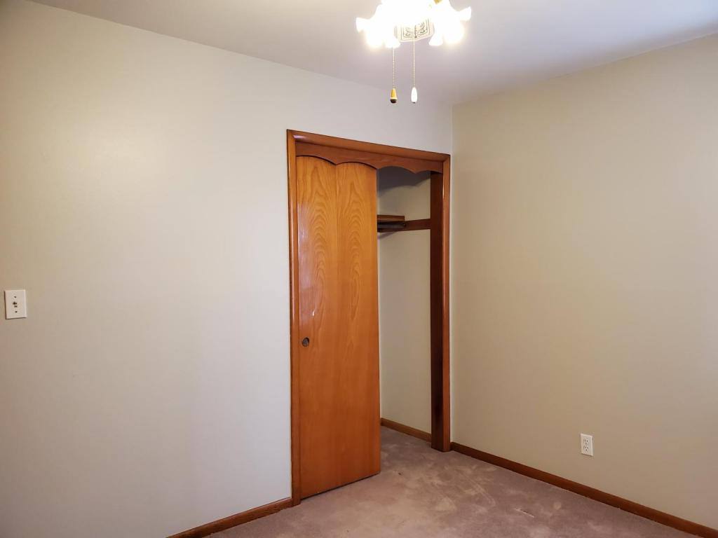 House for rent at 1008 W 5th, Ottawa, KS 66067