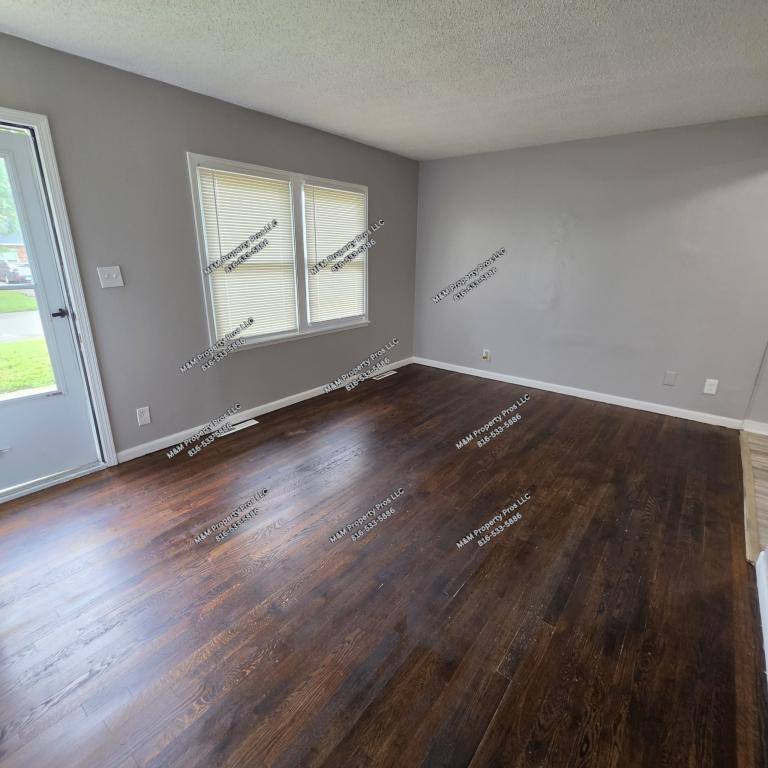 House for rent at 811 N 82nd St, Kansas City, KS 66112