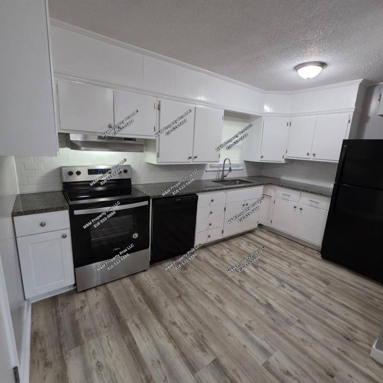 House for rent at 811 N 82nd St, Kansas City, KS 66112