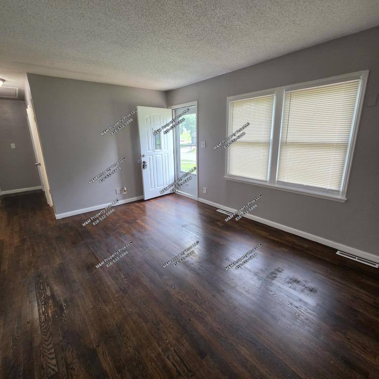 House for rent at 811 N 82nd St, Kansas City, KS 66112
