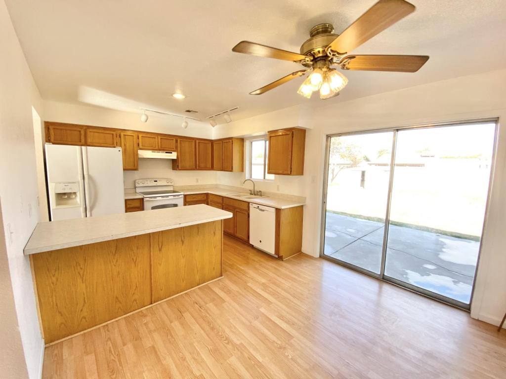 House for rent at 4274 W 21st Place, Yuma, AZ 85364
