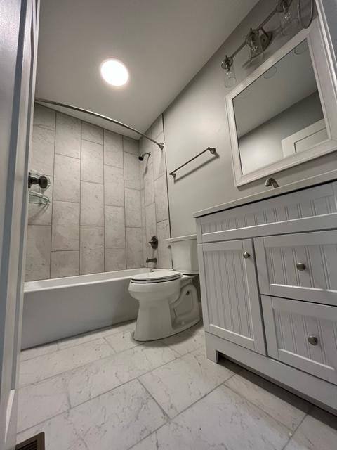 Apartment for rent at 1201 Charleston Ave #3, Huntington, WV 25701