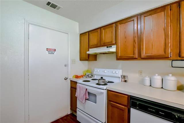 Townhouse for rent at 3803 Blanca Dr, Arlington, TX 76016