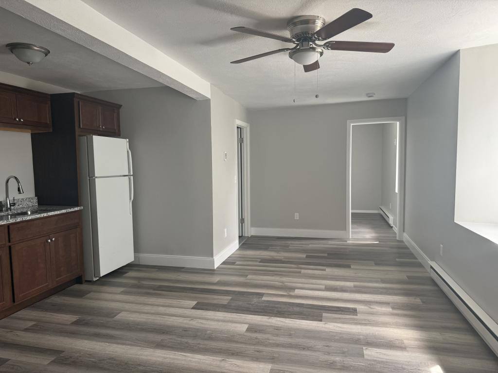 Apartment for rent at 158 Wellington St, Fall River, MA 02720