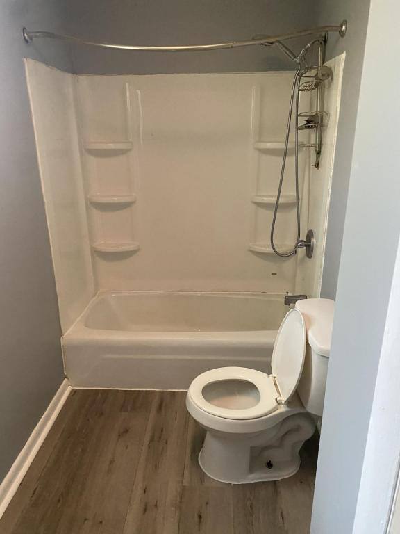 Apartment for rent at 1117 17th St W, Huntington, WV 25704