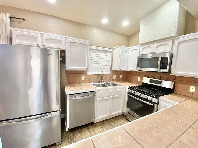 Townhouse for rent at 11381 S Kingman Ave, Yuma, AZ 85365