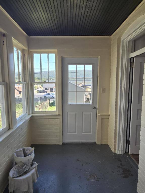 House for rent at 722 N 5th Ave, Altoona, PA 16601