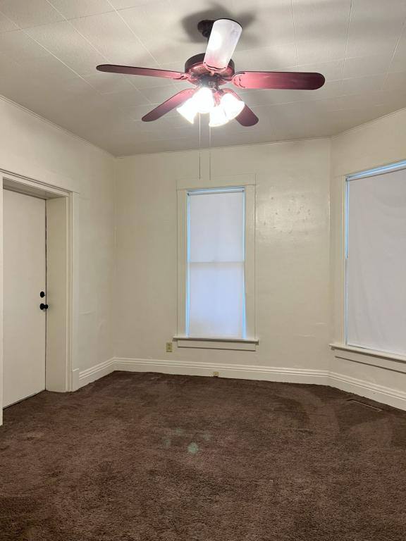 Apartment for rent at 108 Park Ave, Muscatine, IA 52761